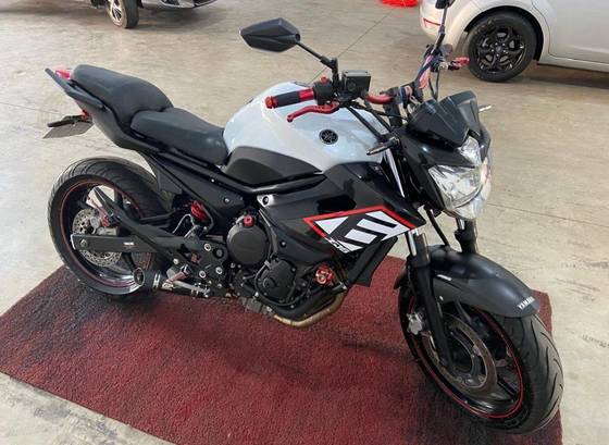 YAMAHA XJ6 N SP 